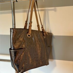 Michael Kors Silver Metallic Shoulder Bag